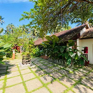 Hotel Holiday Home Bed & Breakfast