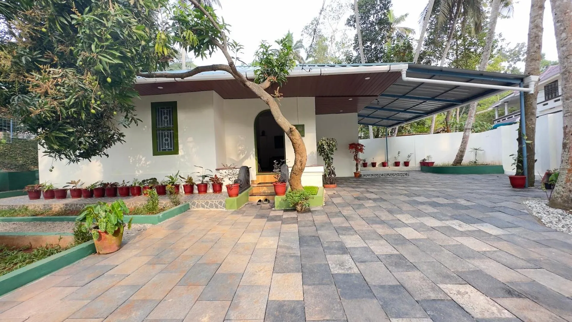 Better Inn Ac Villa Kovalam